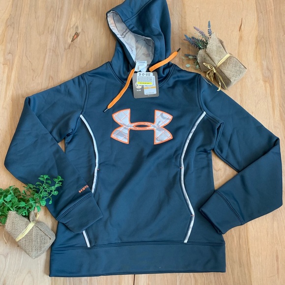 Under Armour Tops - Women’s Under Armour Hoodie
